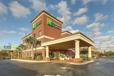 Photo 2 - Holiday Inn Express Leland - Wilmington Area by IHG