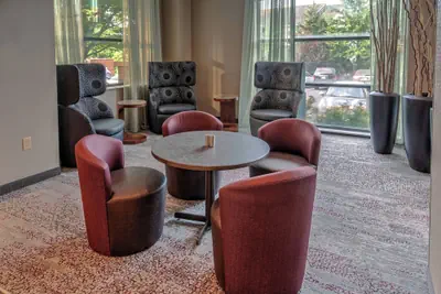 Photo 5 - Courtyard by Marriott Dulles Airport Herndon