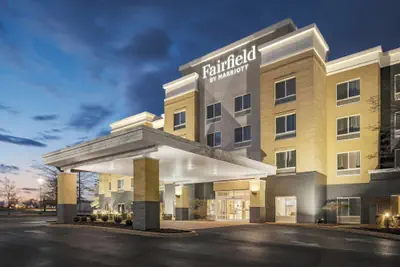 Photo 2 - Fairfield Inn & Suites by Marriott Louisville East