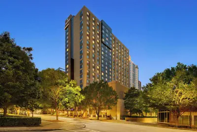 Photo 2 - Renaissance Atlanta Midtown Hotel