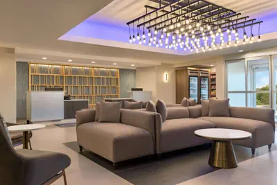 Photo 5 - La Quinta Inn & Suites by Wyndham Port Arthur