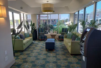 Photo 4 - Comfort Suites Beachfront