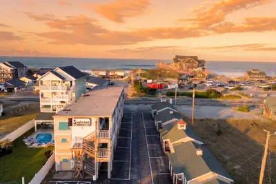 Photo 2 - Seahorse Inn and Cottages