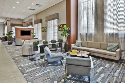 Photo 3 - Embassy Suites Columbus-Airport