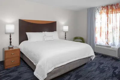 Photo 4 - Fairfield Inn & Suites by Marriott Gadsden