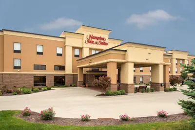 Photo 2 - Hampton Inn & Suites Crawfordsville