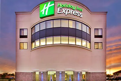 Photo 2 - Holiday Inn Express Waterloo Cedar Falls by IHG