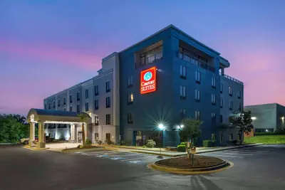 Photo 2 - Comfort Suites Atlanta Airport