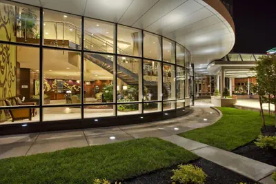 Photo 2 - Embassy Suites Buffalo