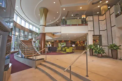 Photo 4 - Embassy Suites Buffalo