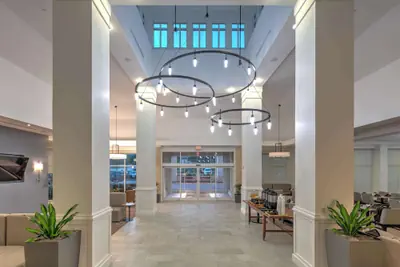 Photo 5 - Hilton Garden Inn Dallas/Arlington