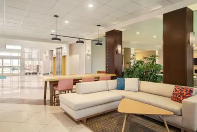 Photo 4 - Holiday Inn Florence by IHG