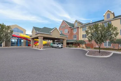 Photo 2 - Garner Hotel Gillette South by IHG