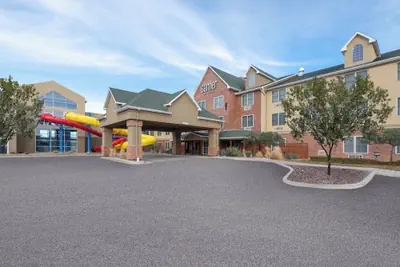 Photo 2 - Garner Hotel Gillette South by IHG