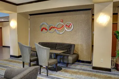 Photo 3 - Holiday Inn Express Hotel & Suites Texarkana East by IHG