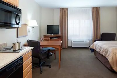 Photo 3 - Candlewood Suites Columbus Fort Benning by IHG