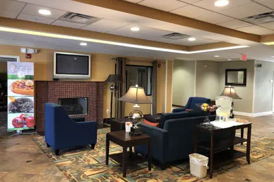 Photo 2 - Quality Inn Donaldsonville - Gonzales
