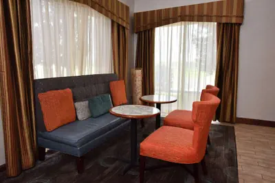 Photo 2 - Hampton Inn Alexander City