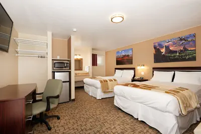 Photo 2 - Glenwood Springs Inn