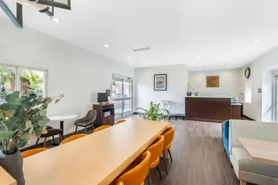 Photo 3 - Comfort Inn Cockatoo near LAX Airport