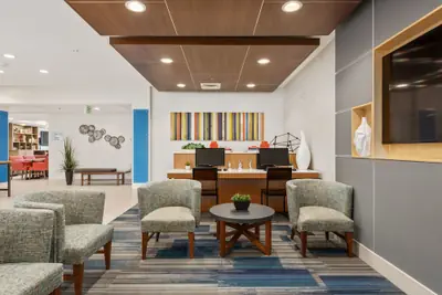 Photo 3 - Holiday Inn Express Hotel and Suites West Valley by IHG