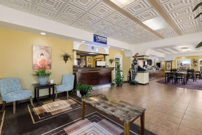 Photo 5 - Americas Best Value Inn Alpine