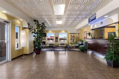 Photo 3 - Americas Best Value Inn Alpine