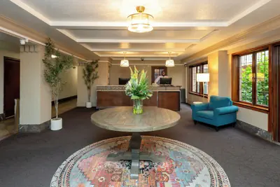 Photo 2 - The Inn at Virginia Mason