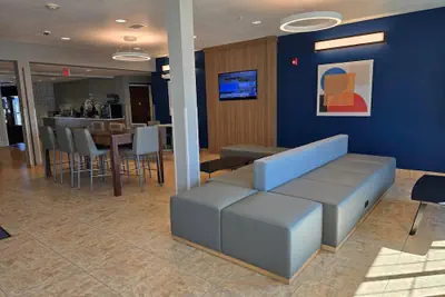 Photo 5 - Microtel Inn & Suites by Wyndham Council Bluffs/Omaha