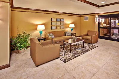 Photo 5 - Holiday Inn Express Hotel & Suites Dubuque by IHG