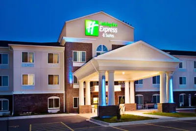 Photo 2 - Holiday Inn Express Hotel & Suites Dubuque by IHG