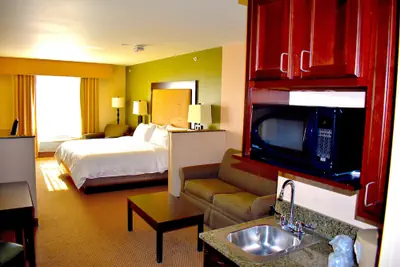 Photo 4 - Holiday Inn Express & Suites Dewitt (Syracuse) by IHG