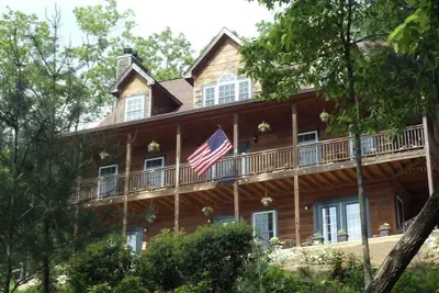 Photo 2 - Long Mountain Lodge