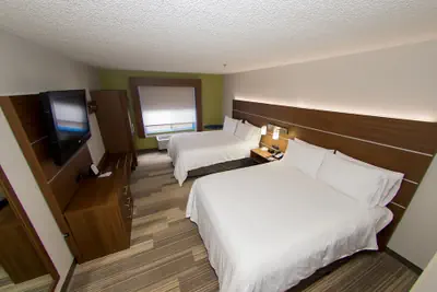 Photo 4 - Holiday Inn Express Hotel and Suites Statesville by IHG