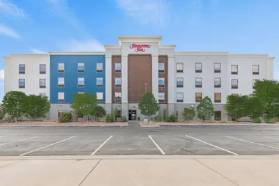Photo 2 - Hampton Inn Denver Northeast-Brighton