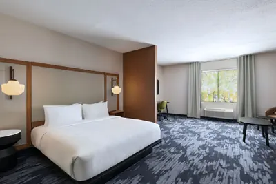 Photo 5 - Fairfield Inn & Suites Hillsboro