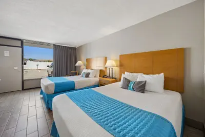 Photo 5 - Beachside Motel