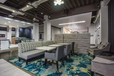 Photo 4 - La Quinta Inn & Suites by Wyndham Winchester
