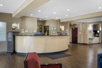 Photo 5 - Comfort Suites Locust Grove Atlanta South