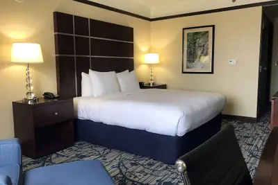 Photo 5 - Hilton Asheville Biltmore Park