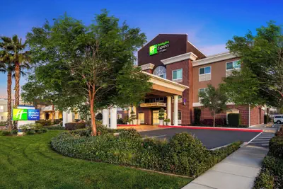Photo 2 - Holiday Inn Express & Suites Sacramento NE Cal Expo by IHG