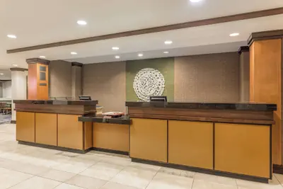 Photo 2 - Fairfield Inn & Suites by Marriott Madison East