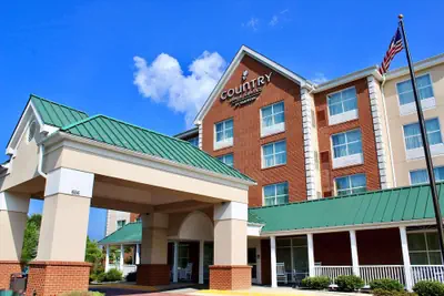 Photo 2 - Country Inn & Suites by Radisson, Fredericksburg, VA