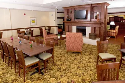 Photo 4 - Country Inn & Suites by Radisson, Fredericksburg, VA