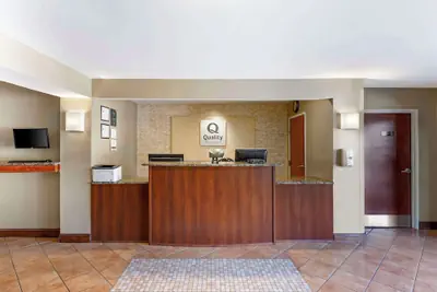 Photo 4 - Quality Inn Raleigh Downtown