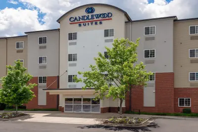 Photo 2 - Candlewood Suites Athens by IHG
