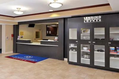 Photo 4 - Candlewood Suites Athens by IHG