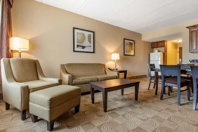 Photo 4 - Comfort Inn Warner Robins - Robins Air Force Base Area