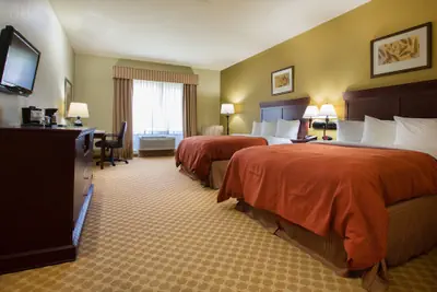 Photo 4 - Country Inn & Suites by Radisson, Goodlettsville, TN