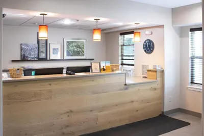 Photo 2 - Country Inn & Suites by Radisson, Carlisle, PA